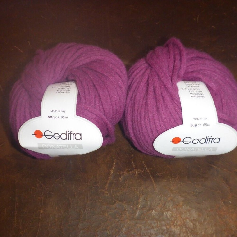 2 Balls Gedifra Donatella Wool Blend Yarn - Color 2045 (Purple) 65 m ea.